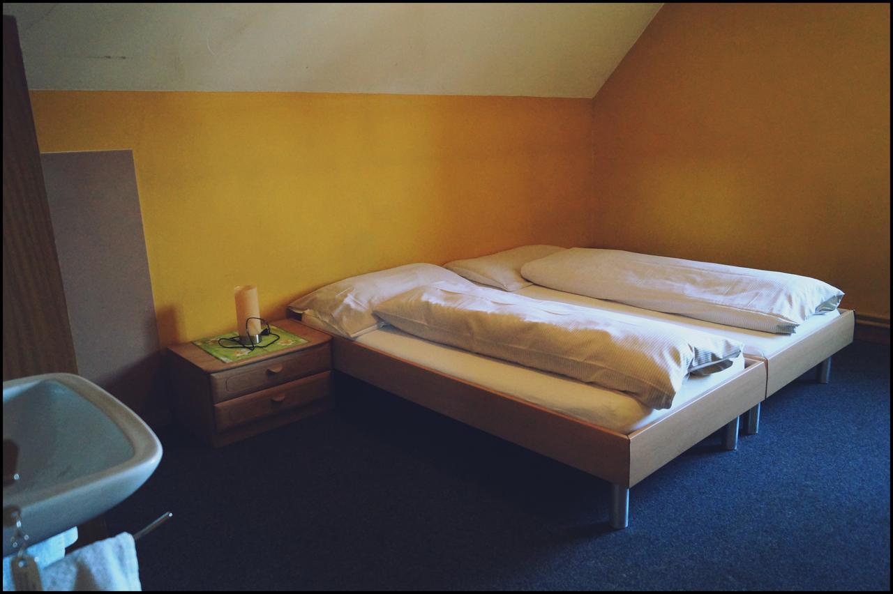 Gasthof Kastanienbaum Hotel *